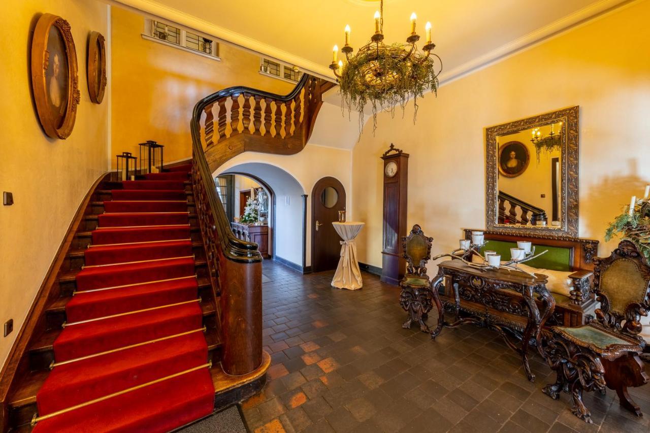 Jagdschloss Hotel Niederwald Rudesheim am Rhein Bagian luar foto